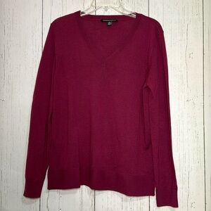 Katherine Barclay V Neck Sweater Womens Size L Wine Pink Merino Wool Lightweight